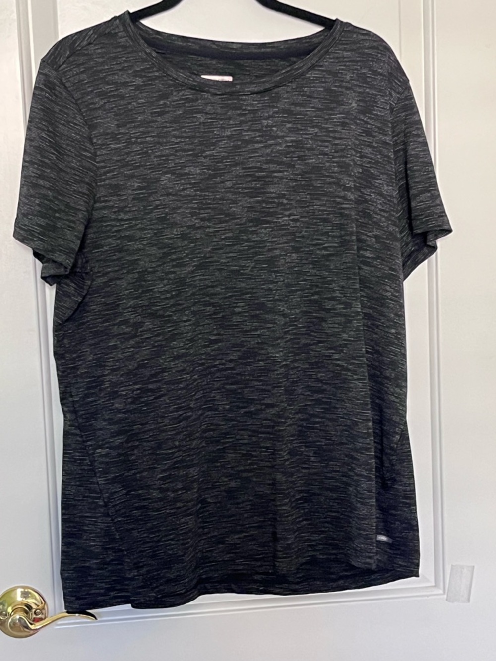 Mondetta woman’s  Heathered Black Crew Neck T-Shirt